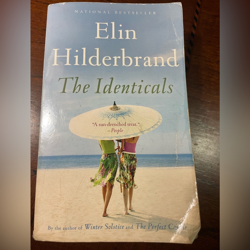 🔥3 Books for $12! National Bestseller, The Identicals by Elin Hilderbrand Book